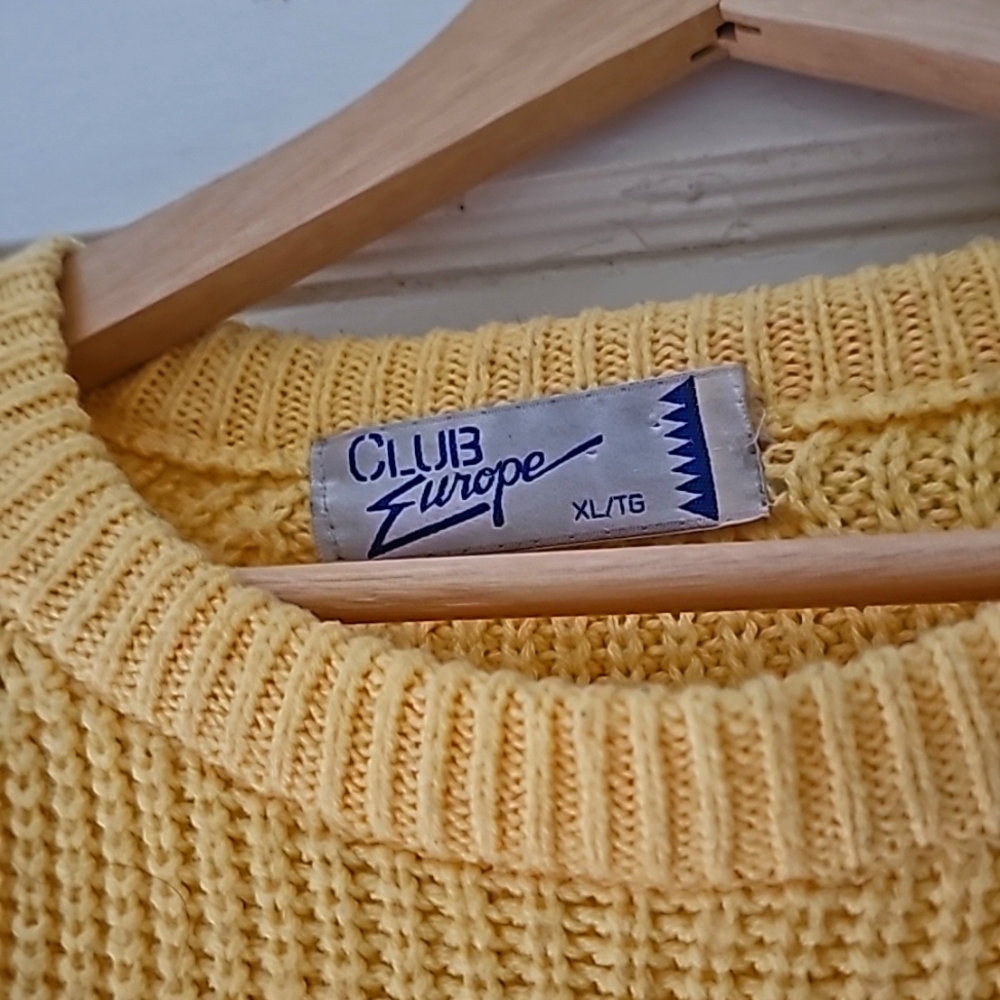 Club Europe 80's Yellow Knit Sweater